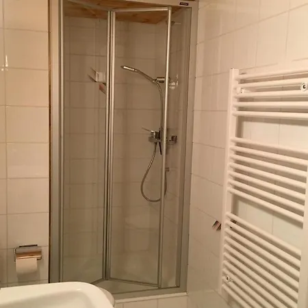 ホテル Croix De Coeur 111