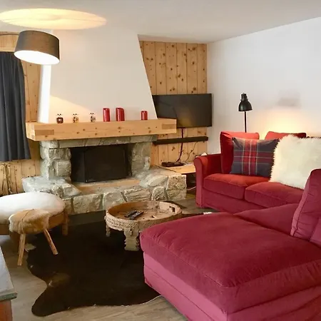 Croix De Coeur 111 *